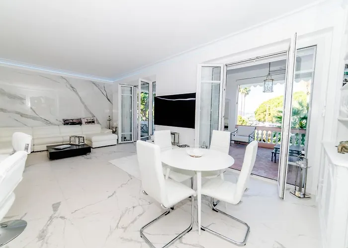 Otel Cmg - La Corne D'or - Vue Mer Croisette Cannes